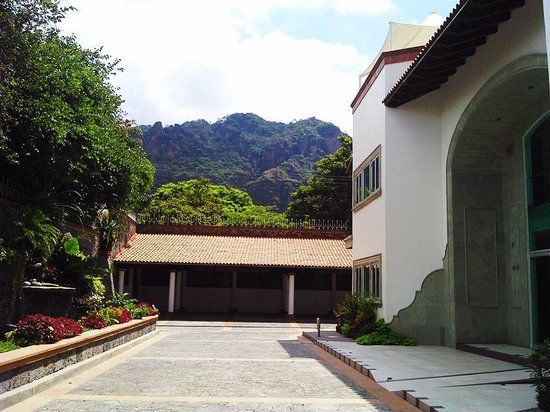 Centro Cultural Pedro López Elías